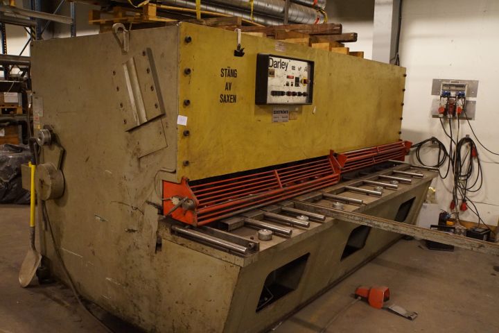 639769-12 Grayscale "Darley"