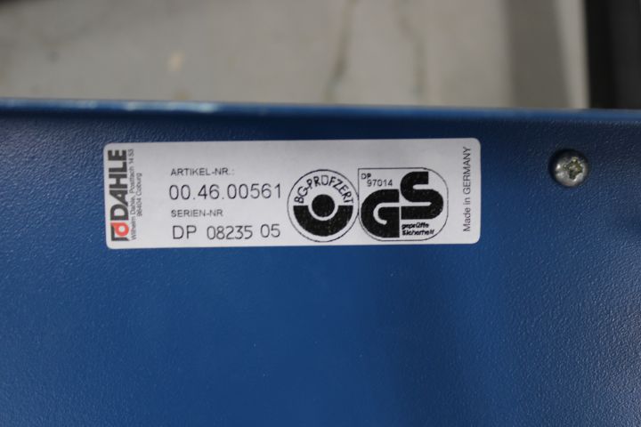629886-8 Cutting Machine - Dahle 561 & GBC