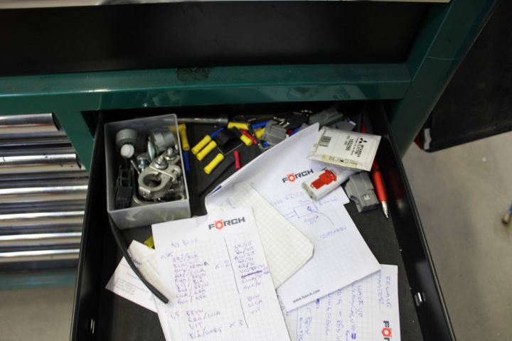 626095-12 Verktygsvagn Kamasa-Tools, med verktyg