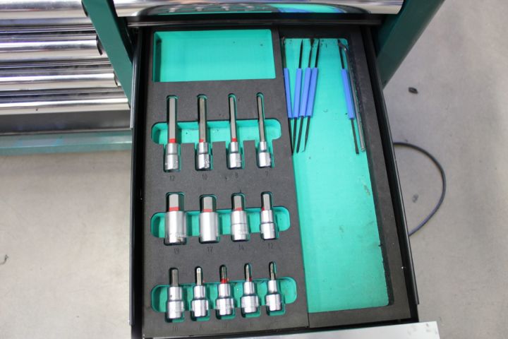 626095-16 Verktygsvagn Kamasa-Tools, med verktyg