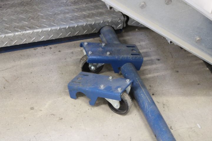 626107-10 Mobil saxlyft Nussbaum Sprinter Mobil II 2500kg -2011