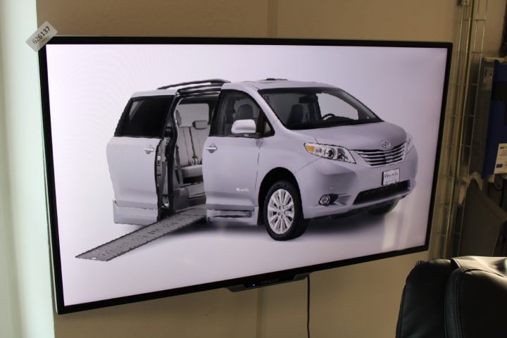 626137-1 Smart-TV med 3D-funktion LED Finlux ca 40"