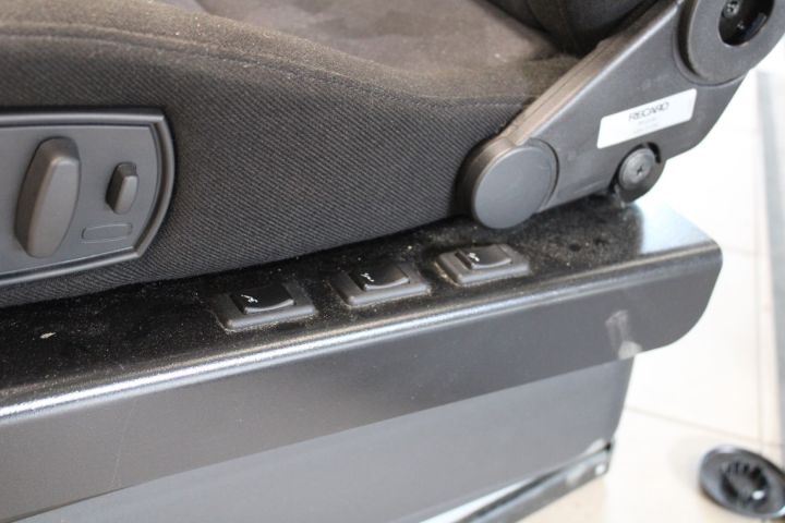 626138-4 Bilsäte Recaro KBA91284 med elfunktioner