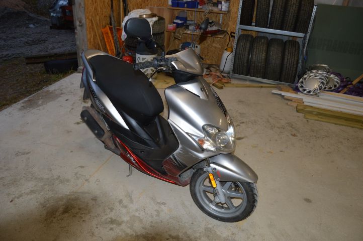 643220-3 YAMAHA JOG R - 2006 (POY353)