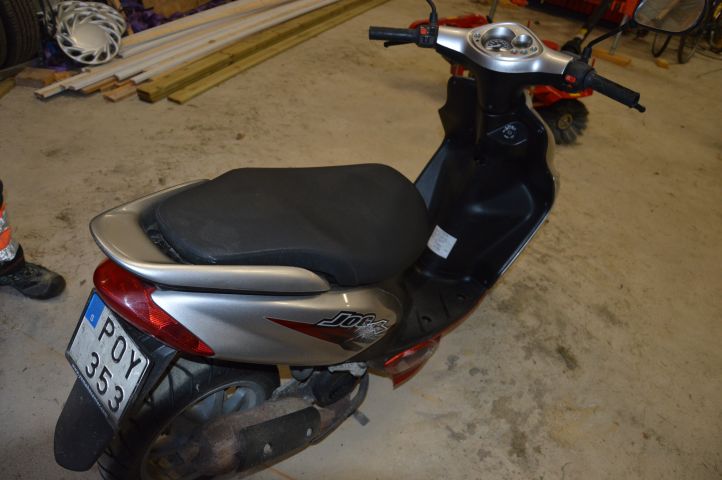 643220-9 YAMAHA JOG R - 2006 (POY353)