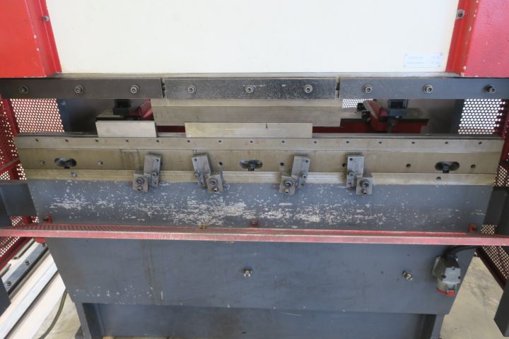 622137-5 Press break Bayler IV 30x1550