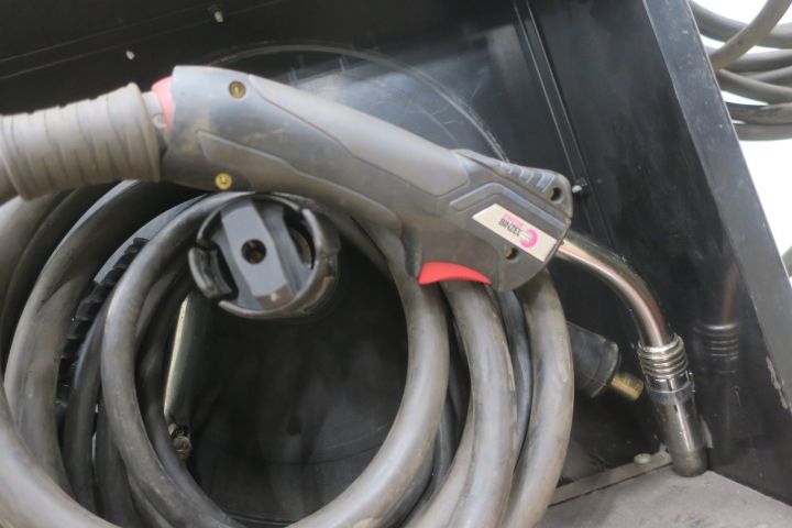 639022-6 Migsvets Kemppi Kempomat 2500