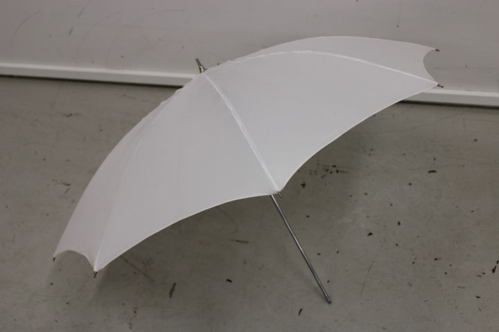 643995-5 Profoto Compact 300 studio flash