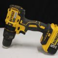 629910-6 Drill screwdriver - DeWalt DCD778