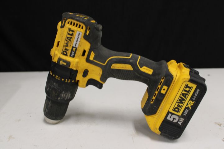629910-6 Drill screwdriver - DeWalt DCD778