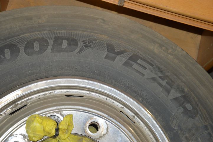 644388-2 Front wheel for Scania P94 Goodyear 3315/80 R 22.5 (33)