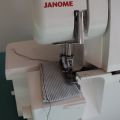 386775-3 Overlock symaskin Janome My Lock 744D