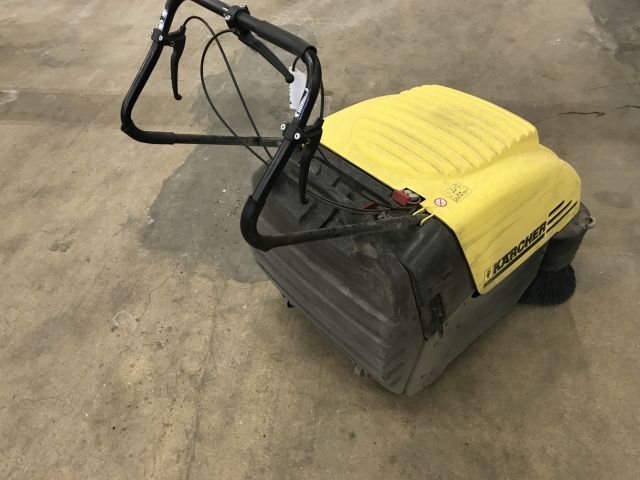 644160-4 Sweeper Kärcher 750 KM