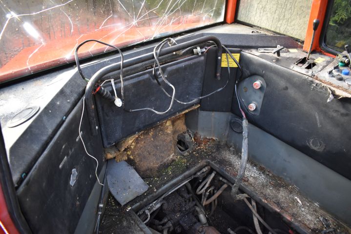 645632-36 Farmi Trac 5000