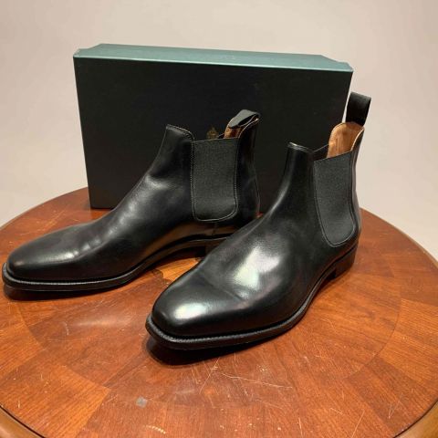 643794-2 Crocket & Jones Chelsea Black leather shoes, size 10.5