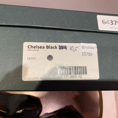 643794-6 Crocket & Jones Chelsea Black leather shoes, size 10.5