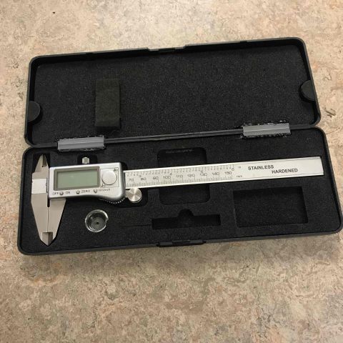 524380-12 Micrometers, cylinder indicators, depth micrometers etc.