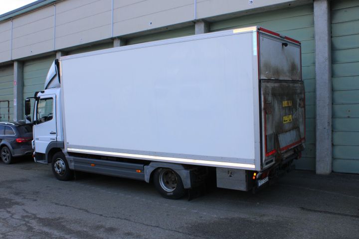 647215-5 Mercedes Benz Atego 918 -12 Reg.no: MPT553 272990km