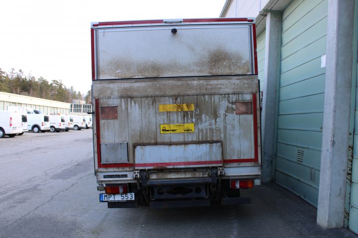 647215-7 Mercedes Benz Atego 918 -12 Reg.no: MPT553 272990km
