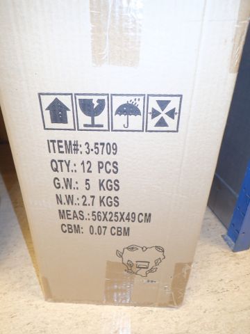 617509-11 Headlights on foot