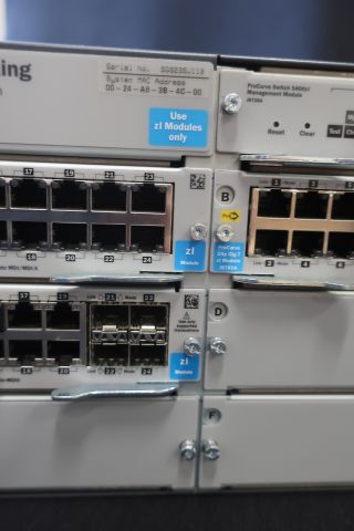 643350-5 HP ProCurve Network Switch with HP Gigabit Modules