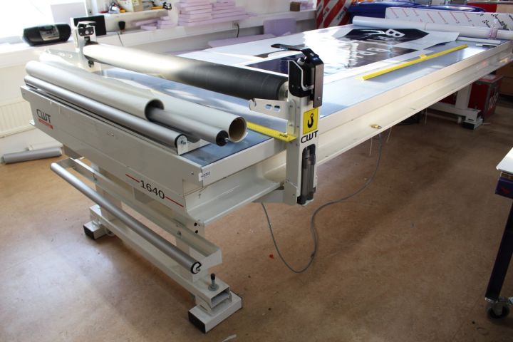 643722-1 Monteringsbord med press Cadorit Cut Work Table 1640