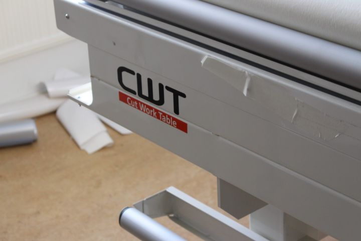 643722-3 Monteringsbord med press Cadorit Cut Work Table 1640