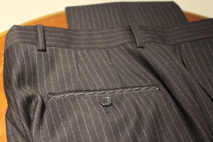 635890-11 Costume 2-piece Andrea Neri, size 48