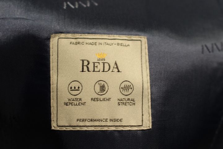 635882-9 Costume 2-piece Eduard Dressler, size 46