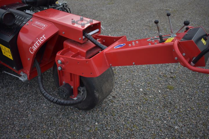 647497-6 Aerators from Redexim - Verti Drain 1513 & Carrier