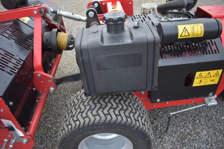 647497-9 Aerators from Redexim - Verti Drain 1513 & Carrier
