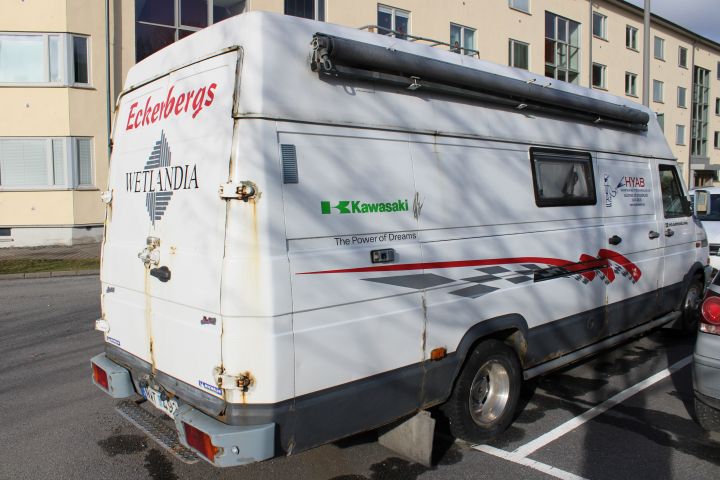 647530-9 Crossbus - Iveco 35.10.1 - 91 NWT492 Rep, object!