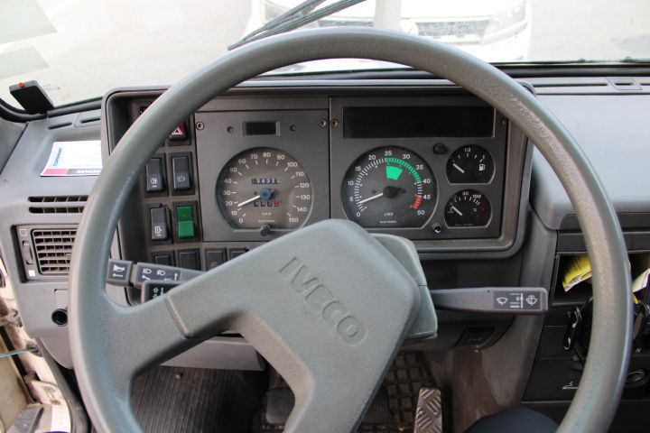 647530-68 Crossbus - Iveco 35.10.1 - 91 NWT492 Rep, object!