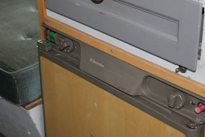 647530-85 Crossbus - Iveco 35.10.1 - 91 NWT492 Rep, object!