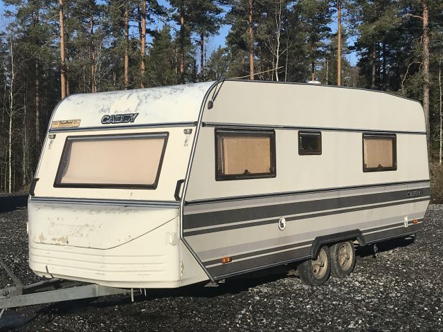 647510-1 Caravan Cabby 590 GLX (NZP 500)