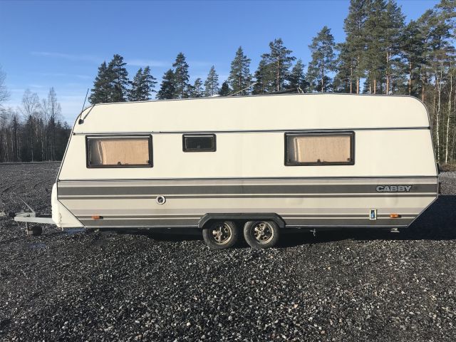 647510-3 Caravan Cabby 590 GLX (NZP 500)