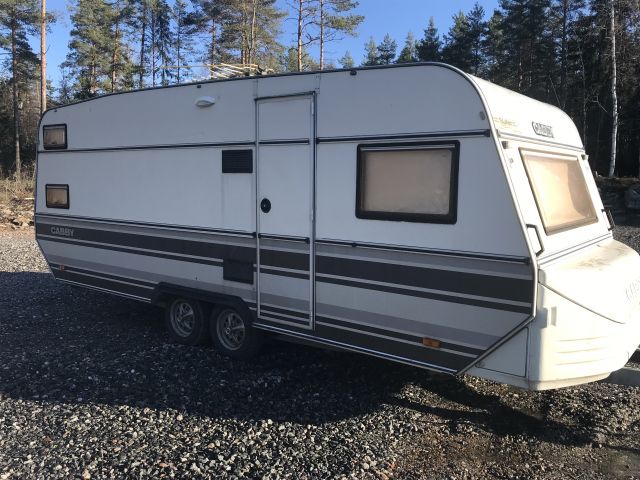 647510-4 Caravan Cabby 590 GLX (NZP 500)