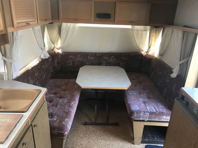 647510-31 Caravan Cabby 590 GLX (NZP 500)