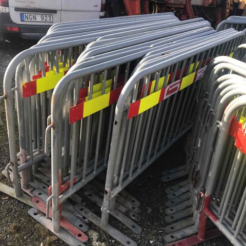 643826-3 Kravallstängsel 25 st