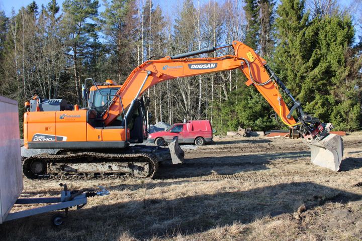 647533-17 Crawler excavator Doosan DX with planer bucket -15 Hours: 2497.2