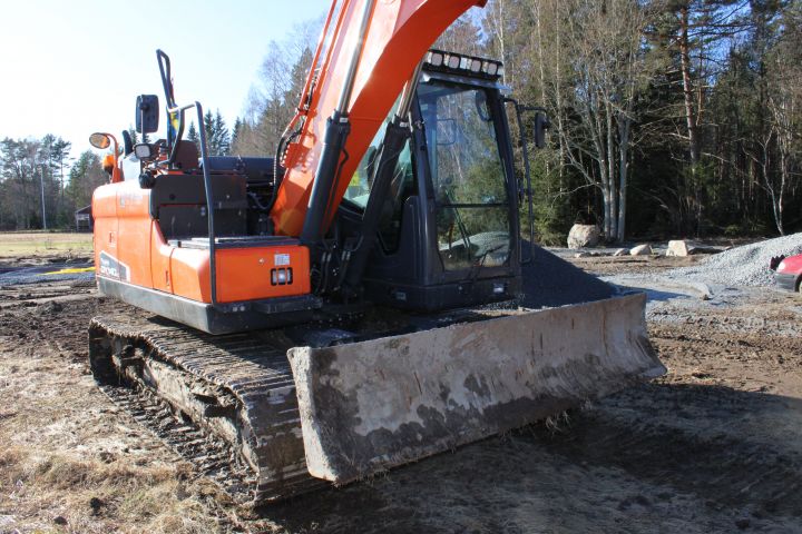 647533-19 Crawler excavator Doosan DX with planer bucket -15 Hours: 2497.2