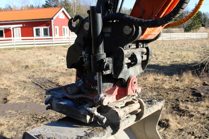 647533-48 Crawler excavator Doosan DX with planer bucket -15 Hours: 2497.2