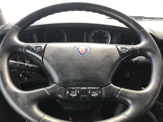 647645-27 Scania R500 6x2 tractor unit 2013 (DYT098)