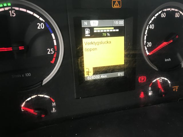 647645-32 Scania R500 6x2 tractor unit 2013 (DYT098)