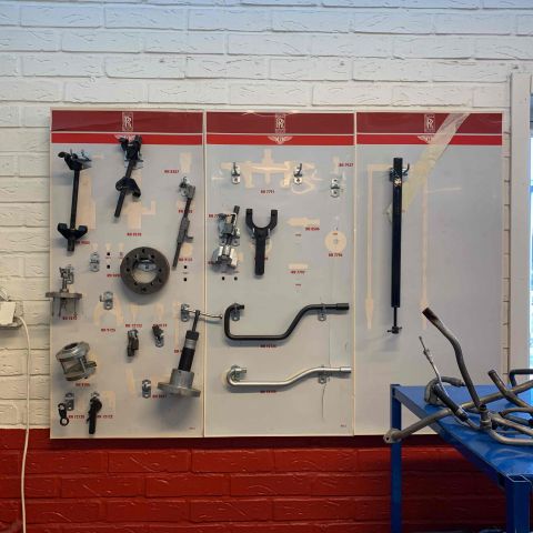 524253-4 Special tools for Rolls Royce and Bentley