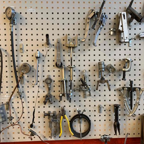 524253-9 Special tools for Rolls Royce and Bentley