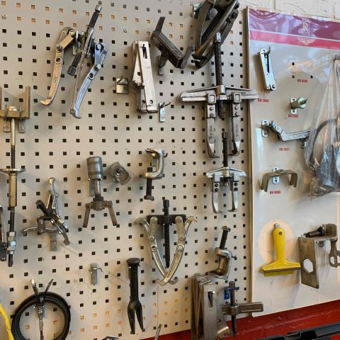 524253-10 Special tools for Rolls Royce and Bentley