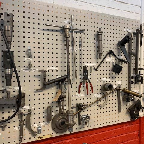 524253-28 Special tools for Rolls Royce and Bentley