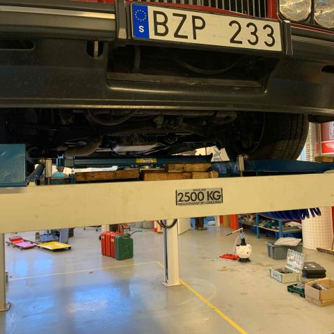 524287-6 Car lift pneumatic 4-pallet lift Koni KO 4025 2500kg -1979