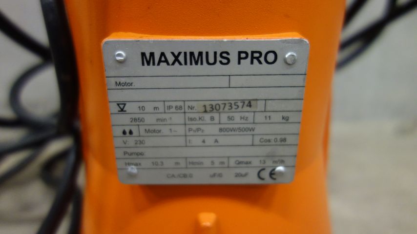 647594-3 Submersible Pump Maximus Pro